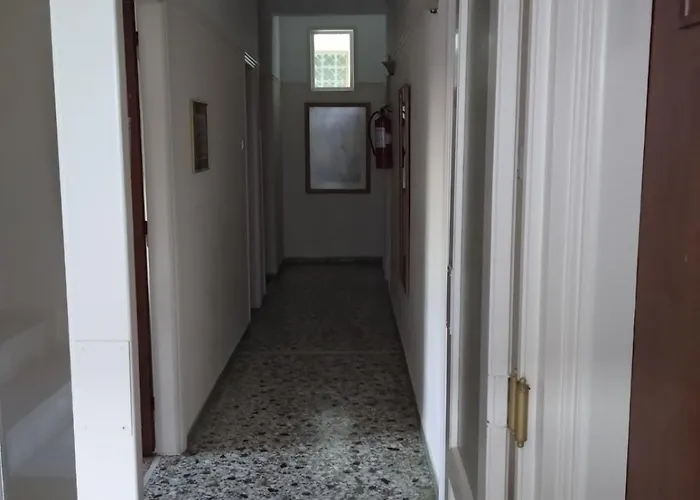 Ion Hotel Kamena Vourla